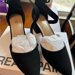 DREAM PAIRS Women's Low Heel Pump Shoes size 10